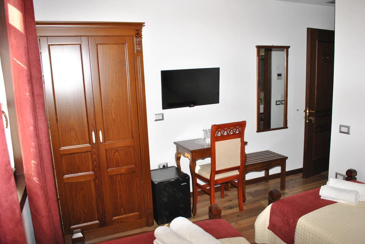 Hotel Kastro Gjirokastër Екстериор снимка