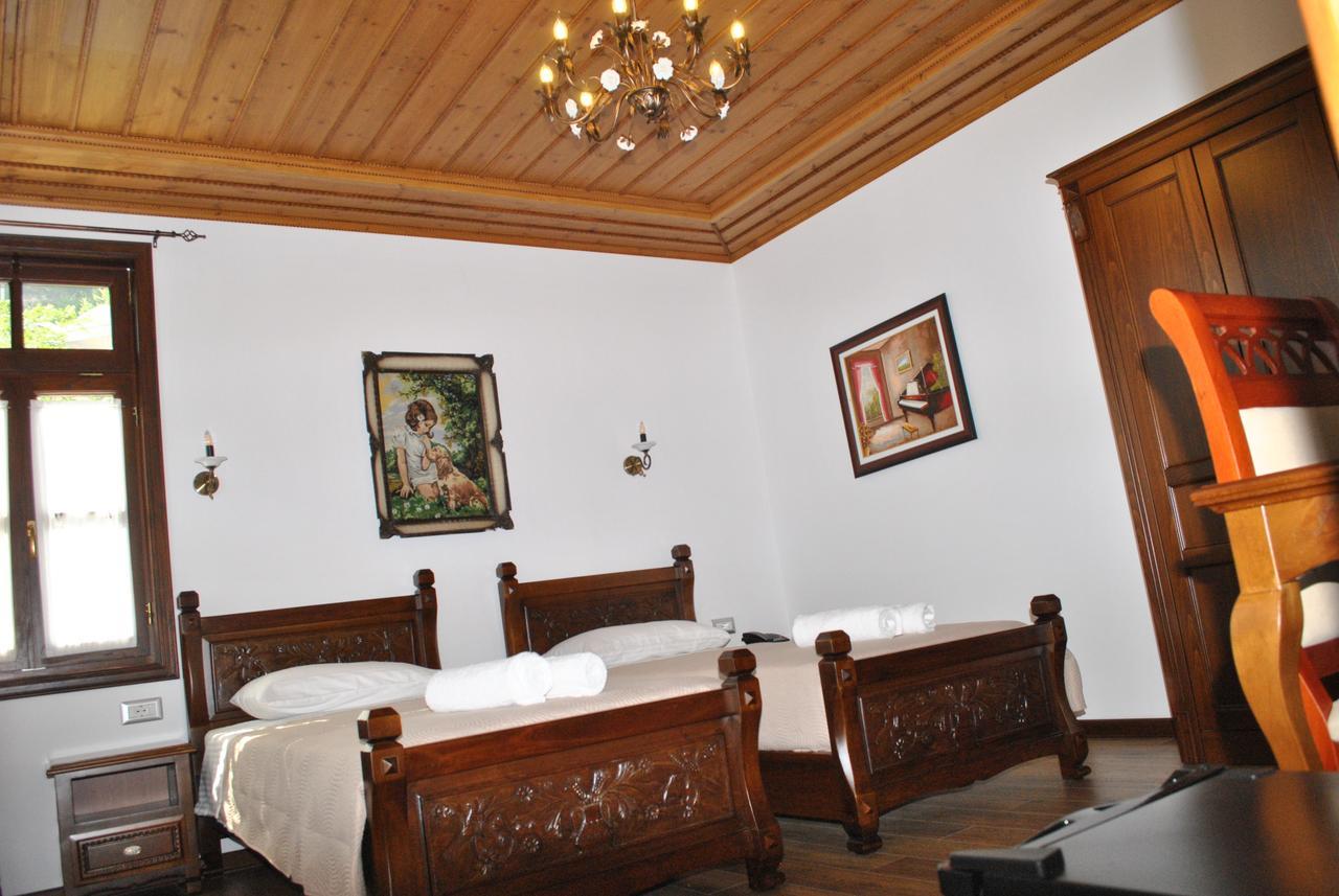 Hotel Kastro Gjirokastër Екстериор снимка