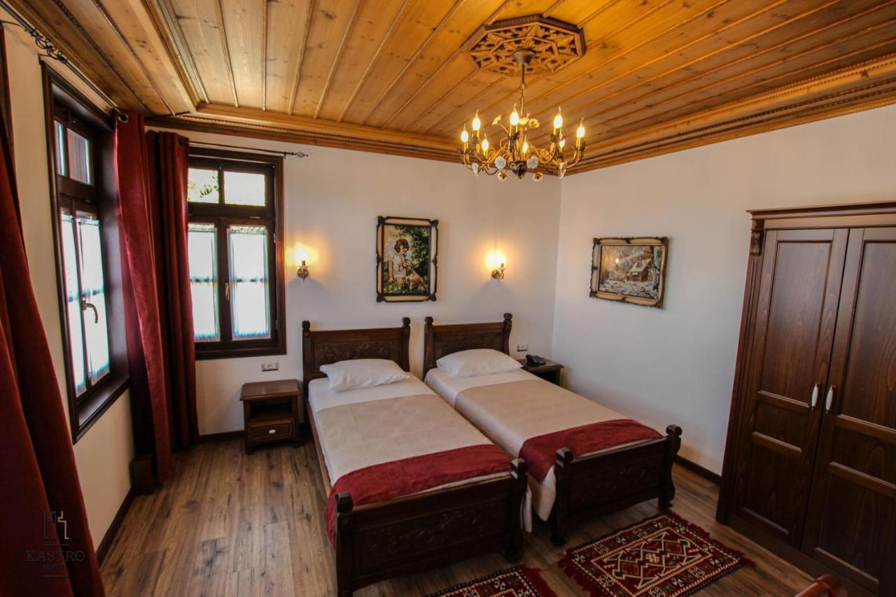 Hotel Kastro Gjirokastër Екстериор снимка